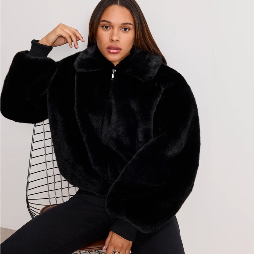 Good American Black Faux Fur Collar Jacket